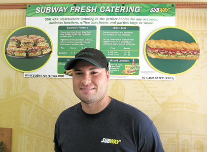 small subway sandwich restaurant logo